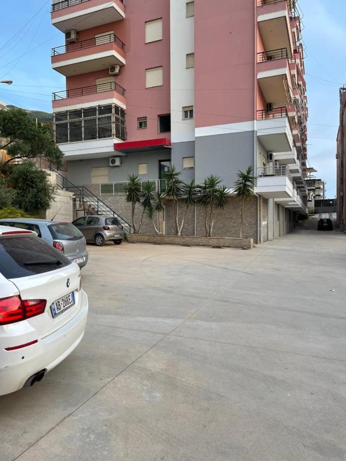 New Donantelo Hotel Vlorë Exterior foto